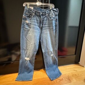 GAP Women's Light Blue Straight Leg Jeans